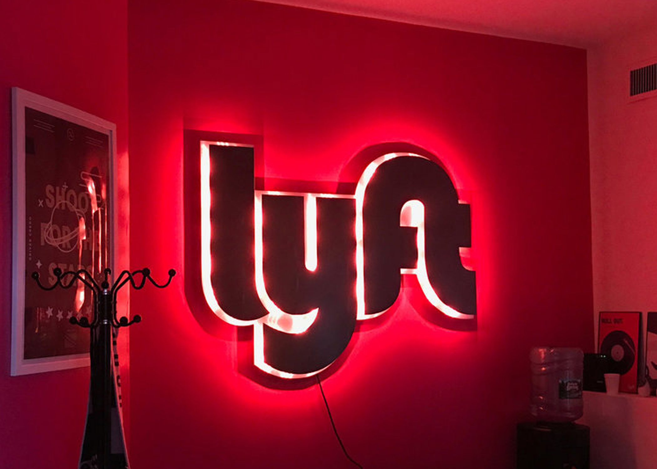 lyft-logo